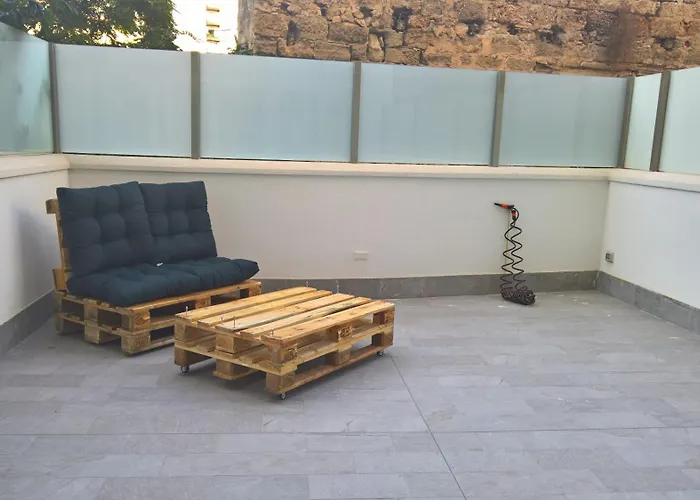 Sacra Famiglia Ausonia Apartment