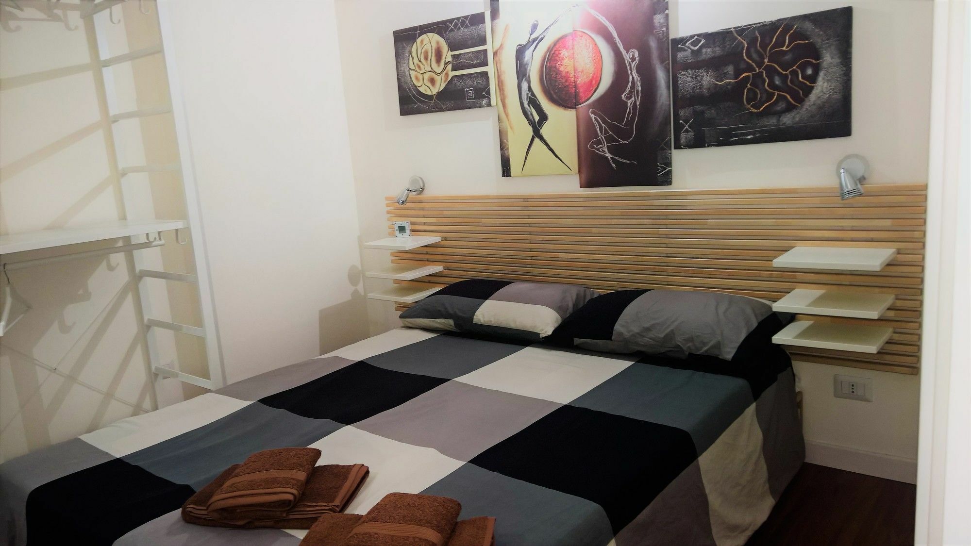 Apartment Sacra Famiglia Ausonia Palermo
